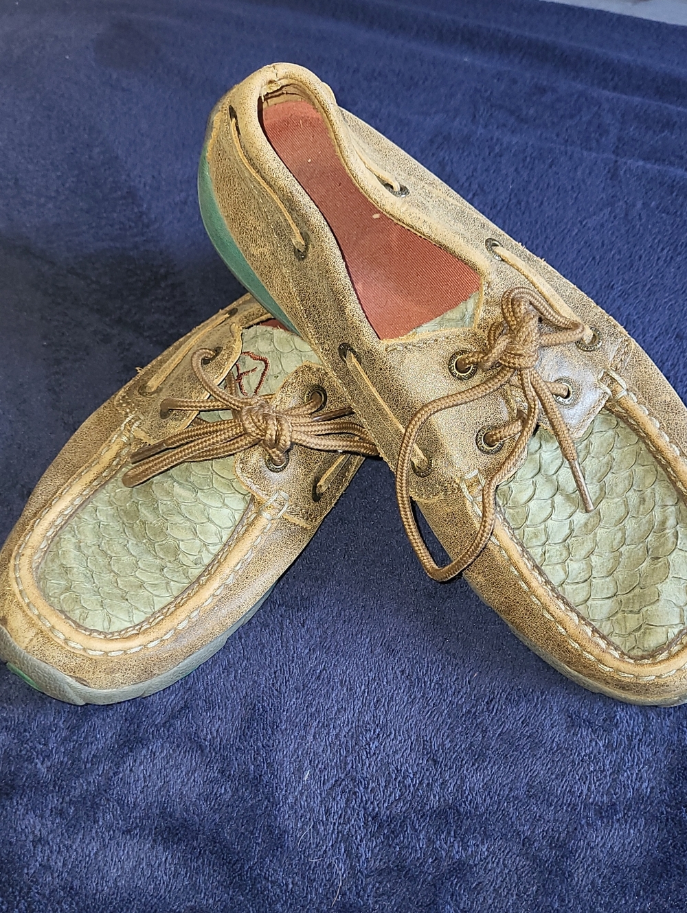 Womens Casual Leather Mocs - Brown/Tan